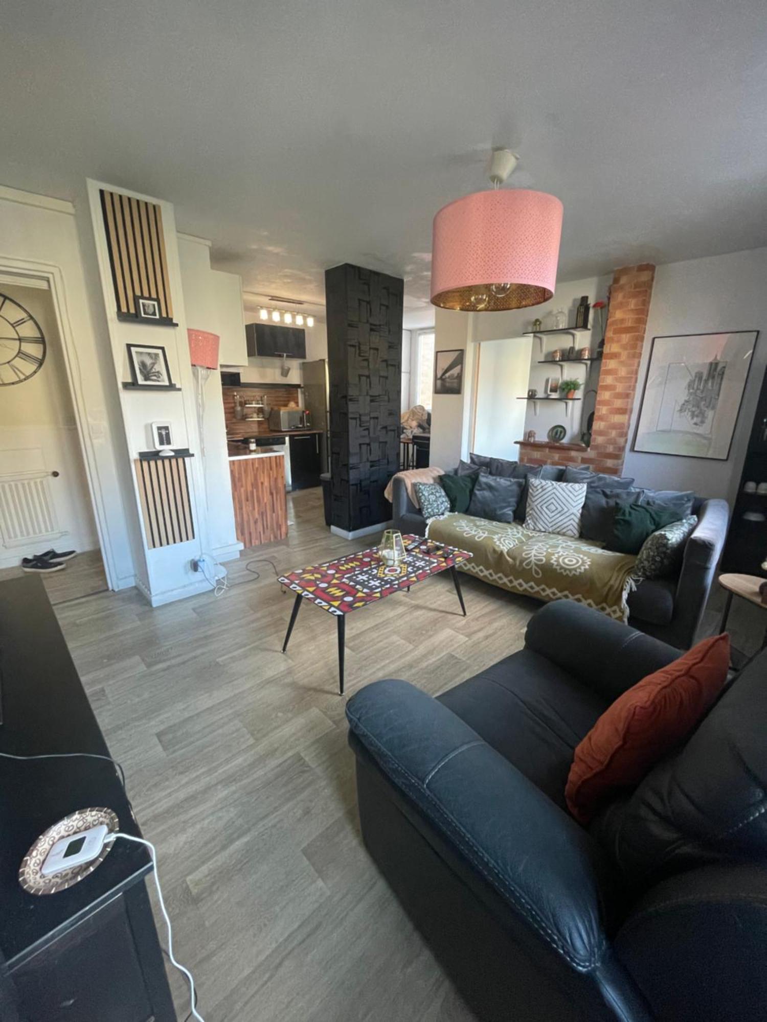 Bel Appartement Spacieux ,Convivial De 3 Chambres Avec Parking Prive Secure Καν Εξωτερικό φωτογραφία